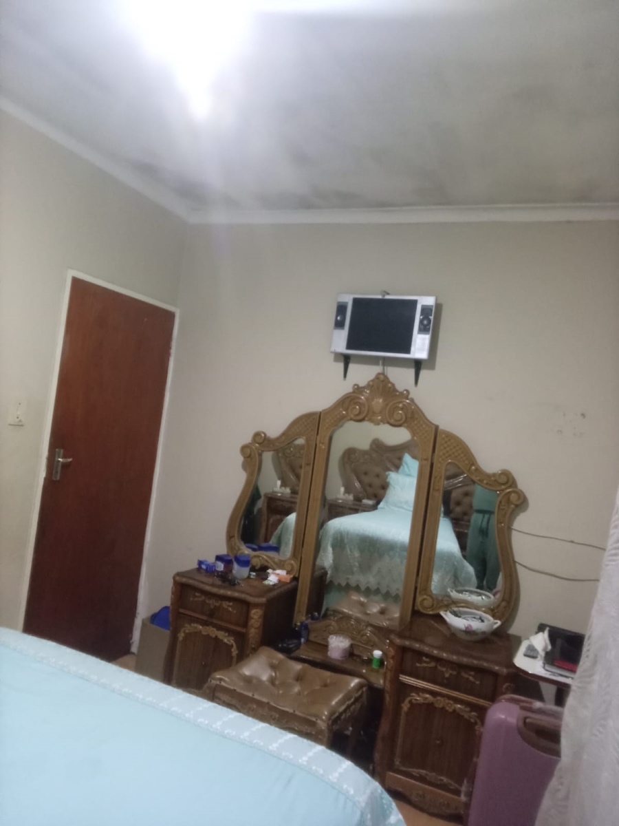 2 Bedroom Property for Sale in Beverly Park Western Cape
